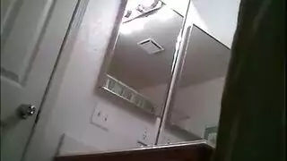 جميلات منقبات غامضات في جلسة جماعية