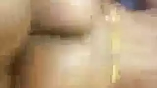 الجمال الأفريقي بأظافر طويلة ، حصلت ألي نيكول على جرعتها اليومية من اللعينة من صديقها